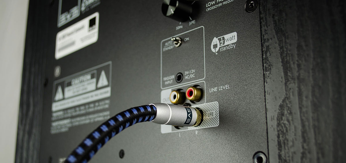 Difference Between Subwoofer & RCA Cable