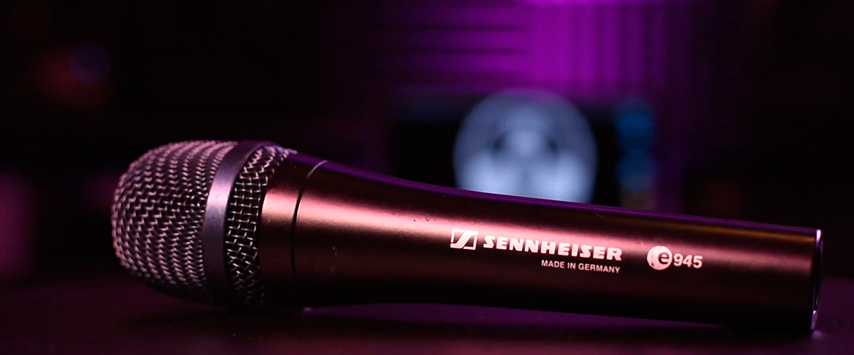 Best Microphone For Live Vocals