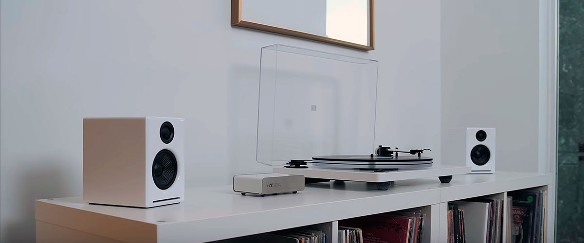 speakers for vinyl on a table